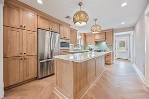 1104 Walton St #1 - Photo 5 of 16