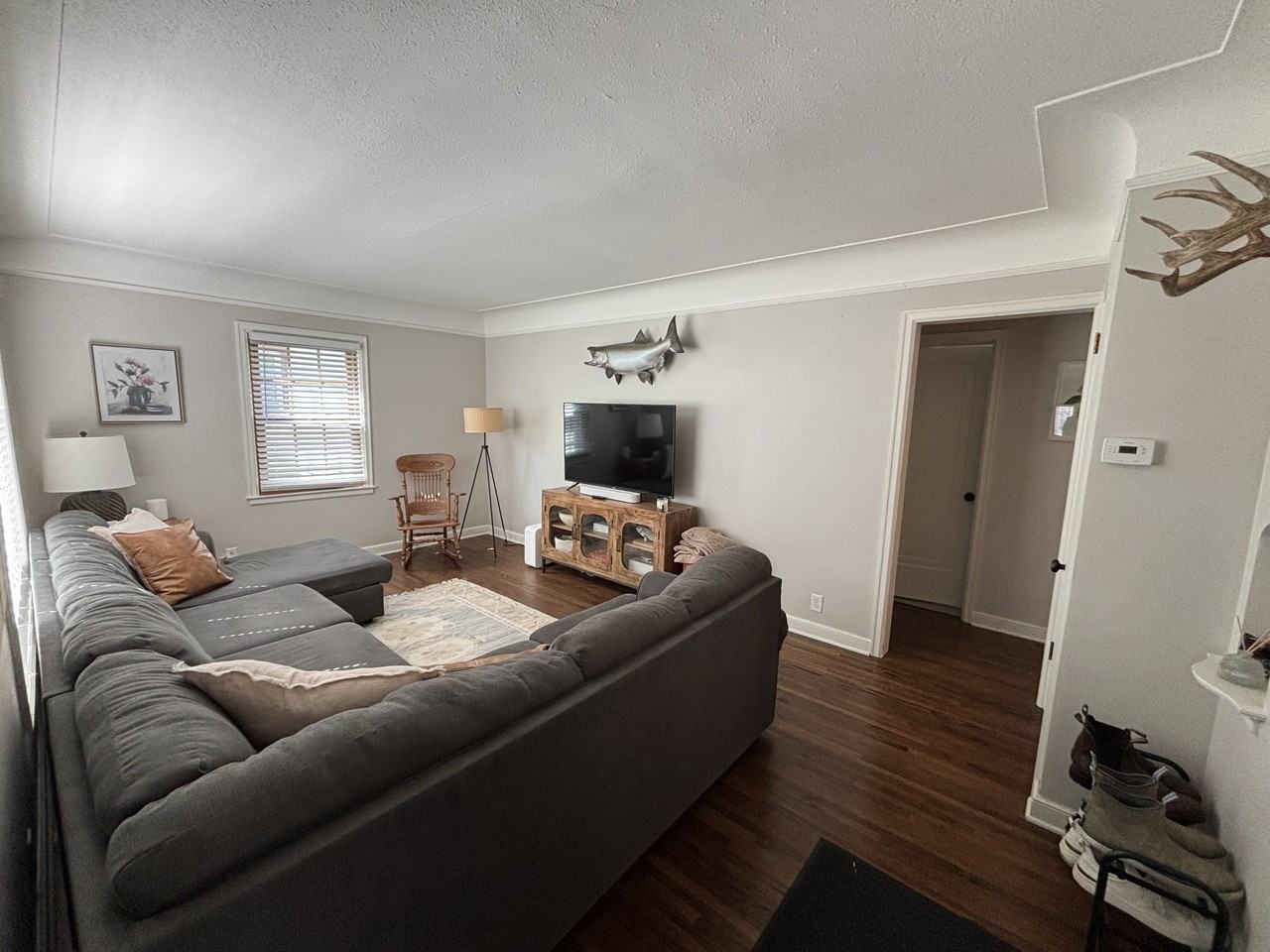 3132 Edgewood Ave S #1 - Photo 5 of 26