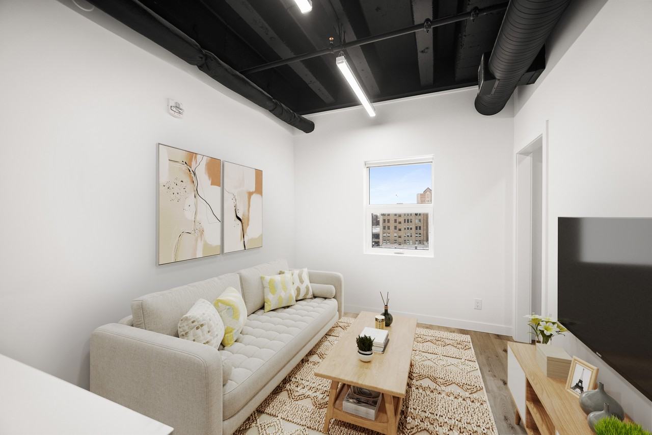 225 Vaughan Street - Photo 3 of 14