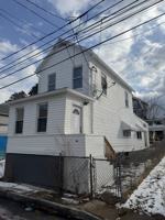 featured image of 37 Logan St #1