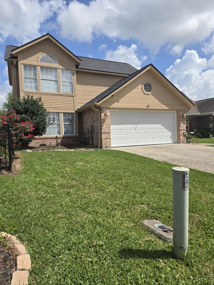 1015 Green Meadow St #1 - Photo 2 of 19