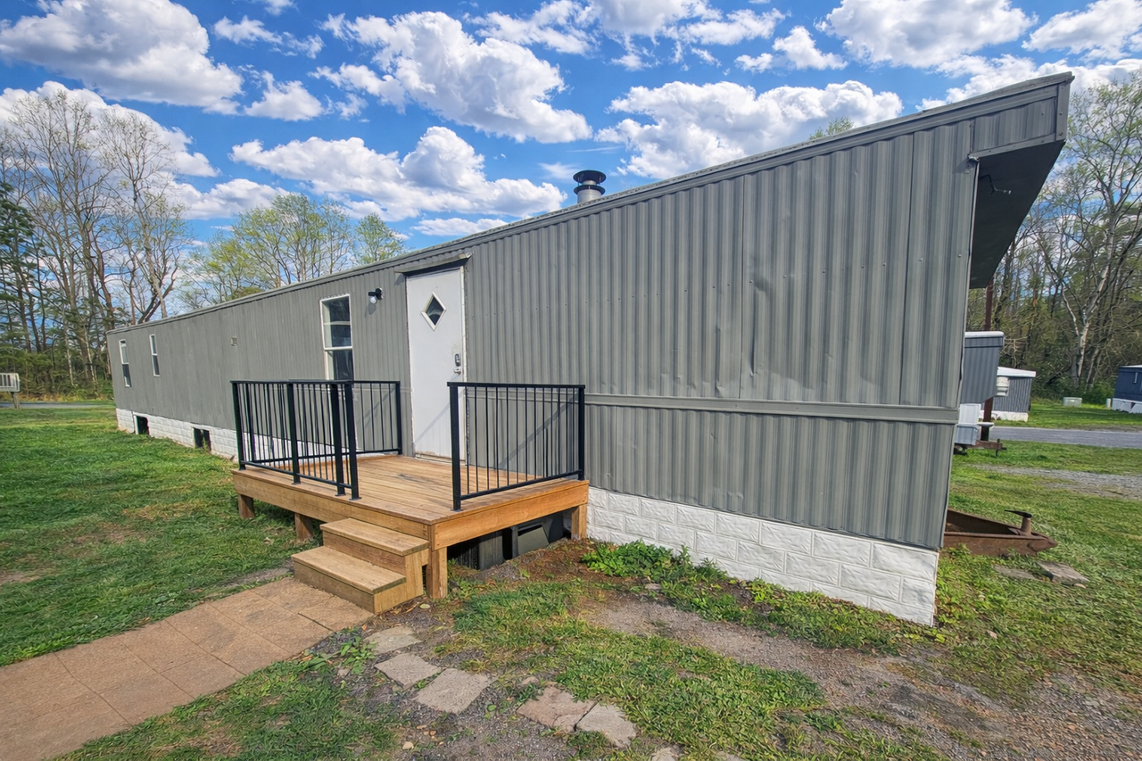 412 Mcelhaney Rd Lot 4 #1