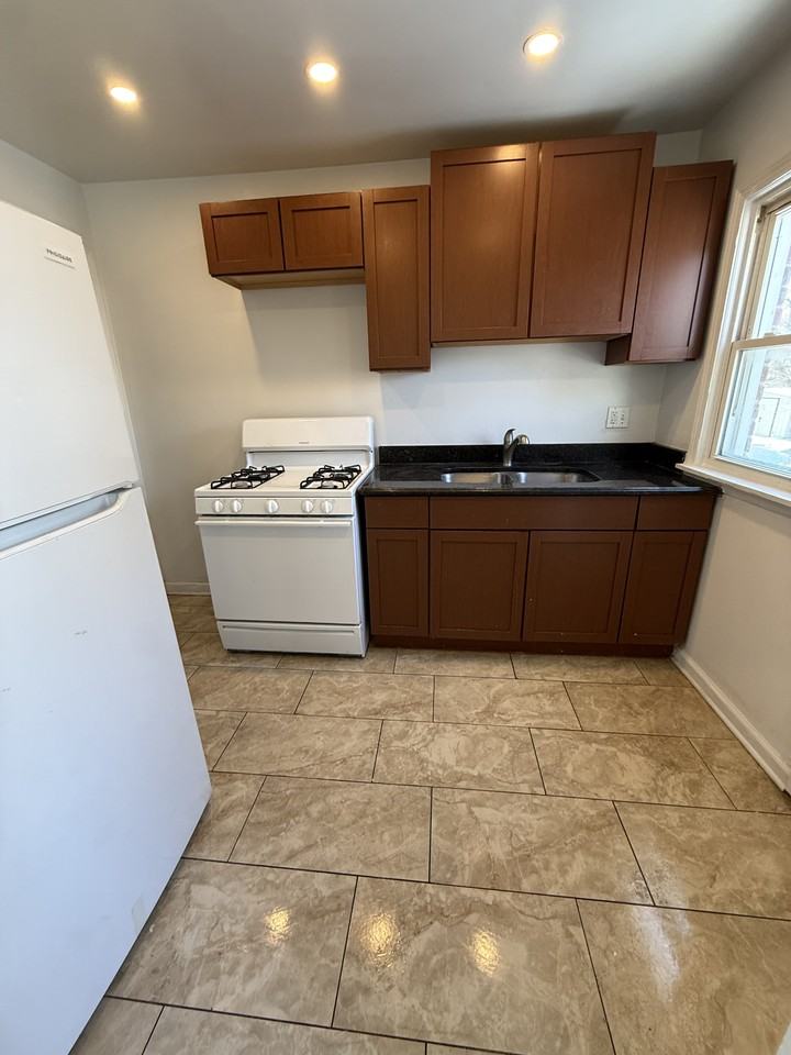 90 Martin Luther King Jr Blvd S #90 - Photo 3 of 9