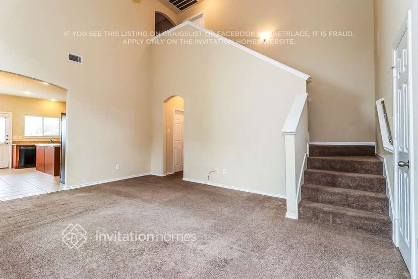 5548 Thunder Bay Dr - Photo 6 of 26