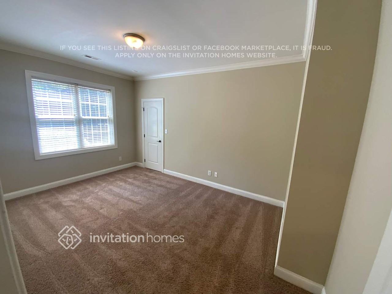 242 Chuckwood Rd - Photo 6 of 20