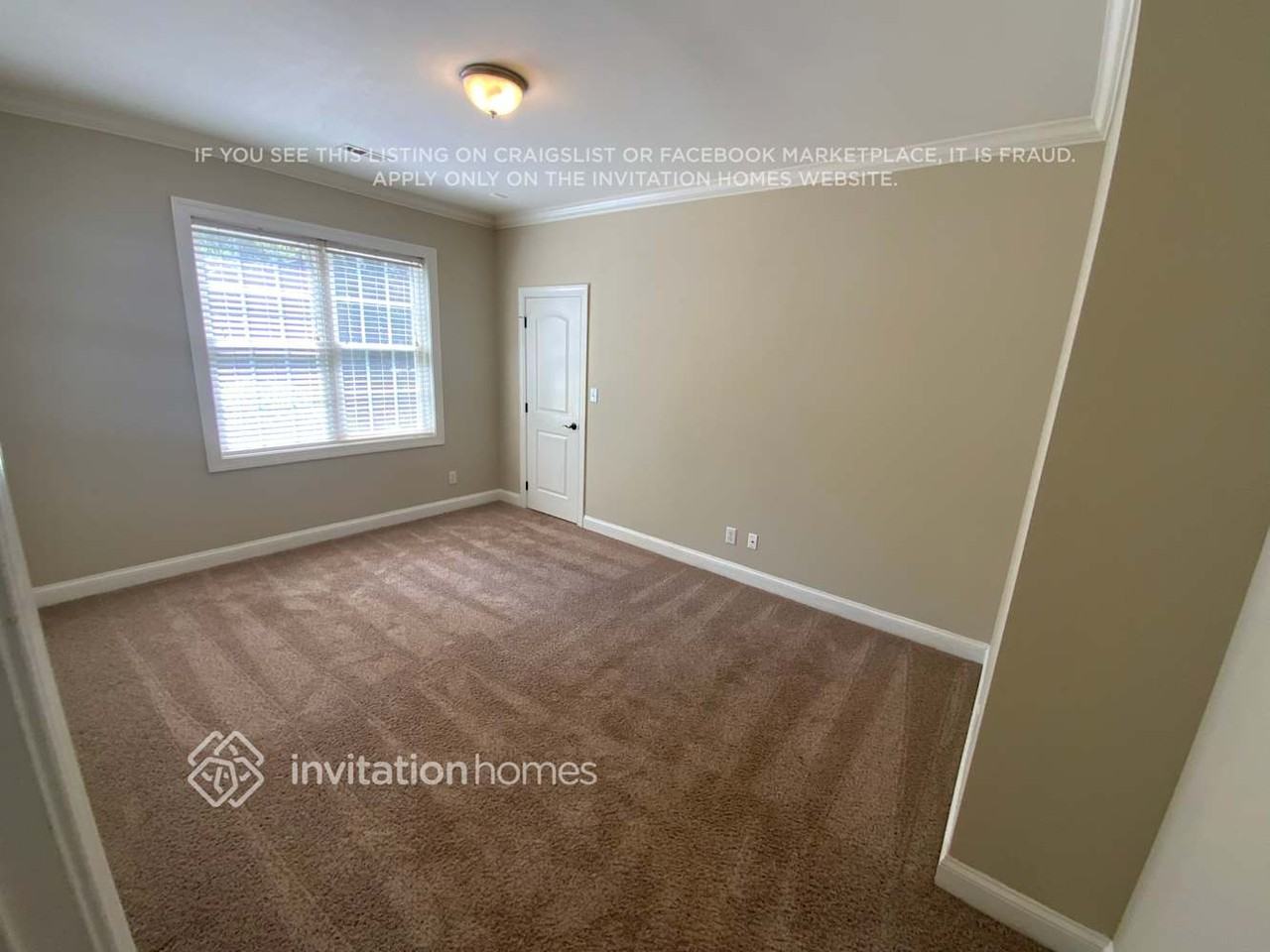 242 Chuckwood Rd - Photo 7 of 20