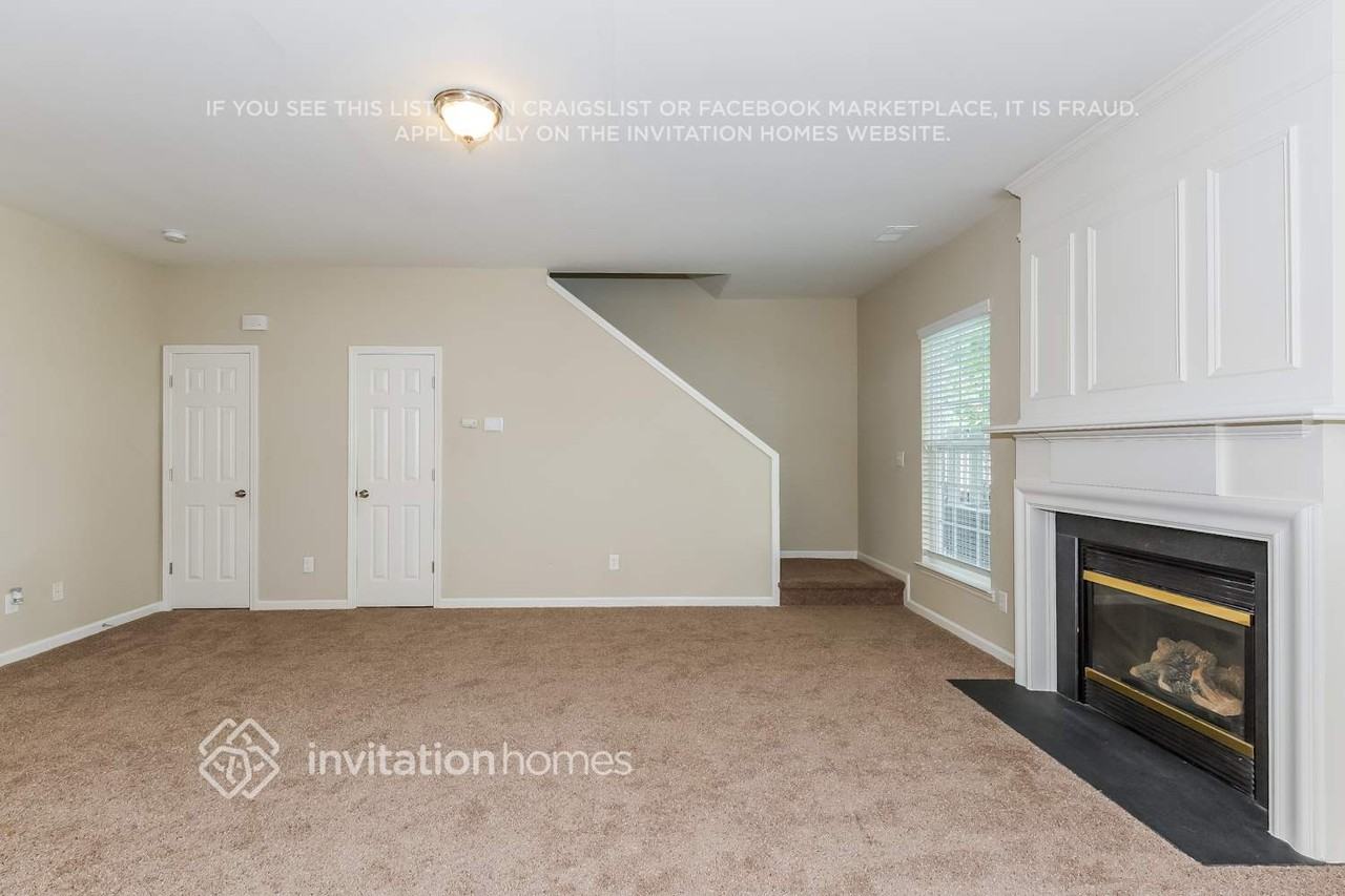 9117 Lanigan St - Photo 3 of 22