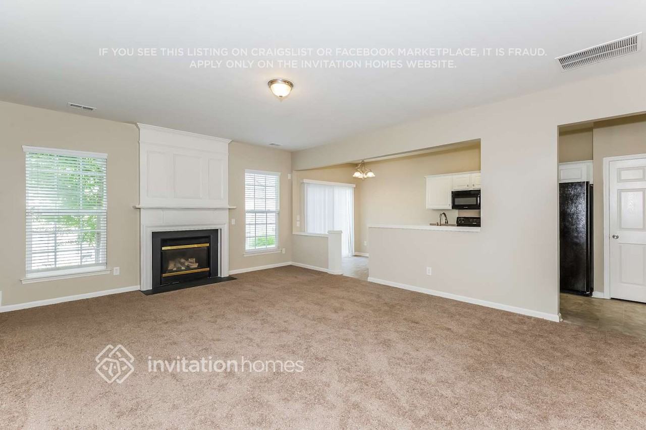 9117 Lanigan St - Photo 4 of 22