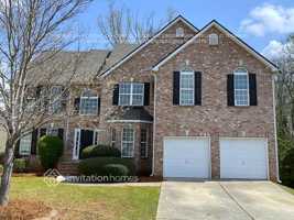 featured image of 707 Dellrose Trce