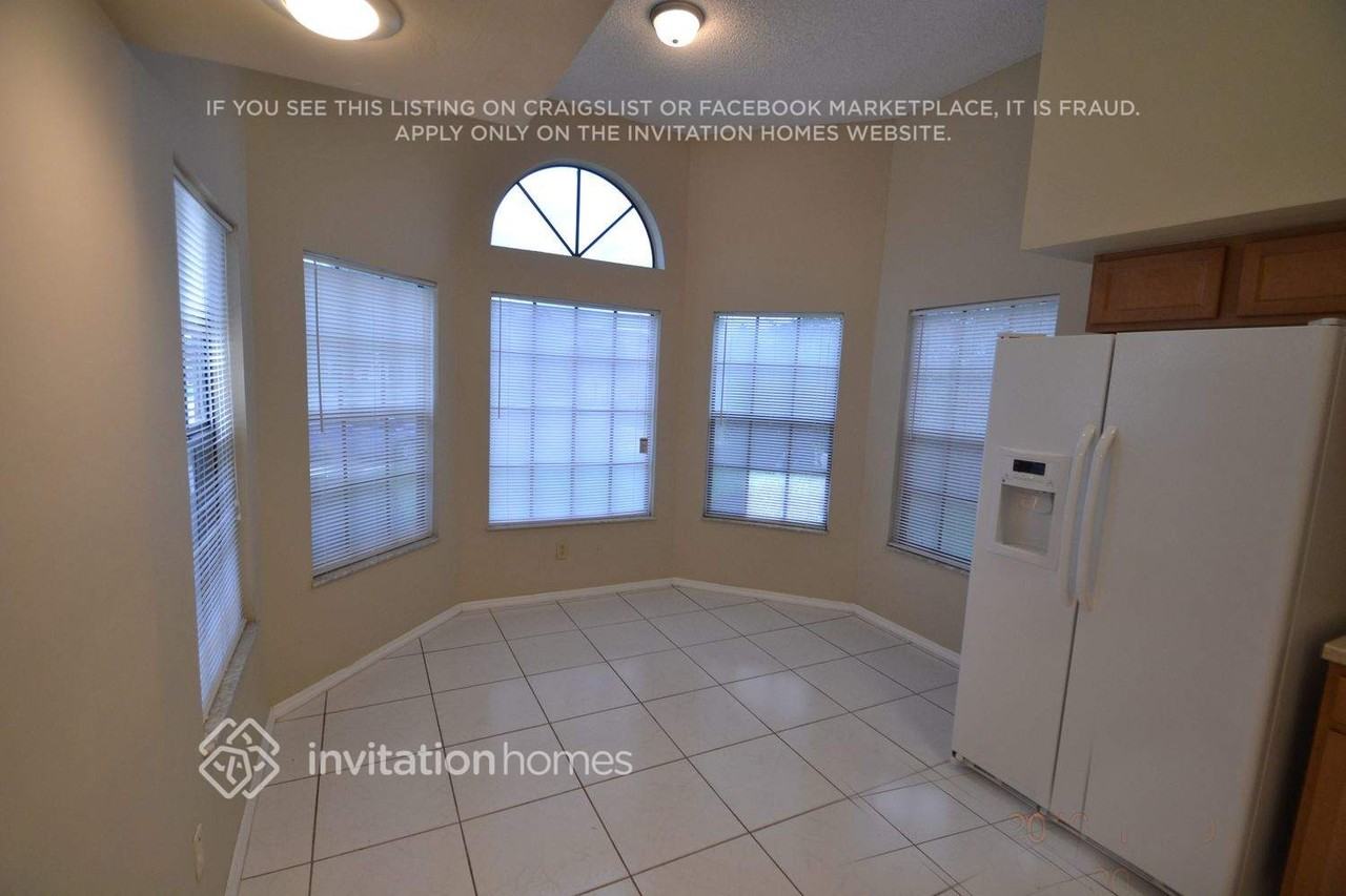 156 Honeywood Dr - Photo 5 of 11