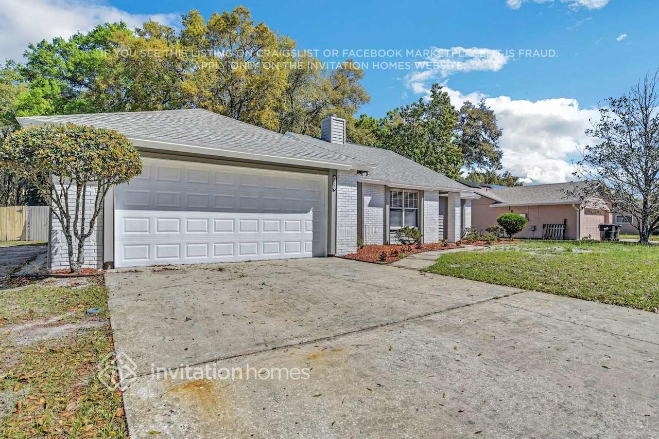 4927 Eden View Ct - Photo 2 of 24