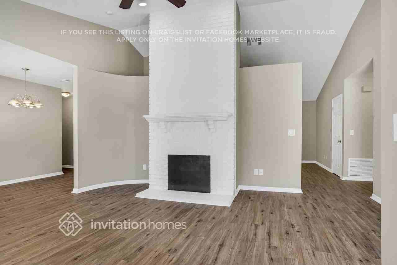 4927 Eden View Ct - Photo 4 of 24