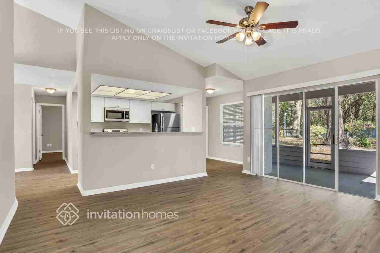 4927 Eden View Ct - Photo 6 of 24