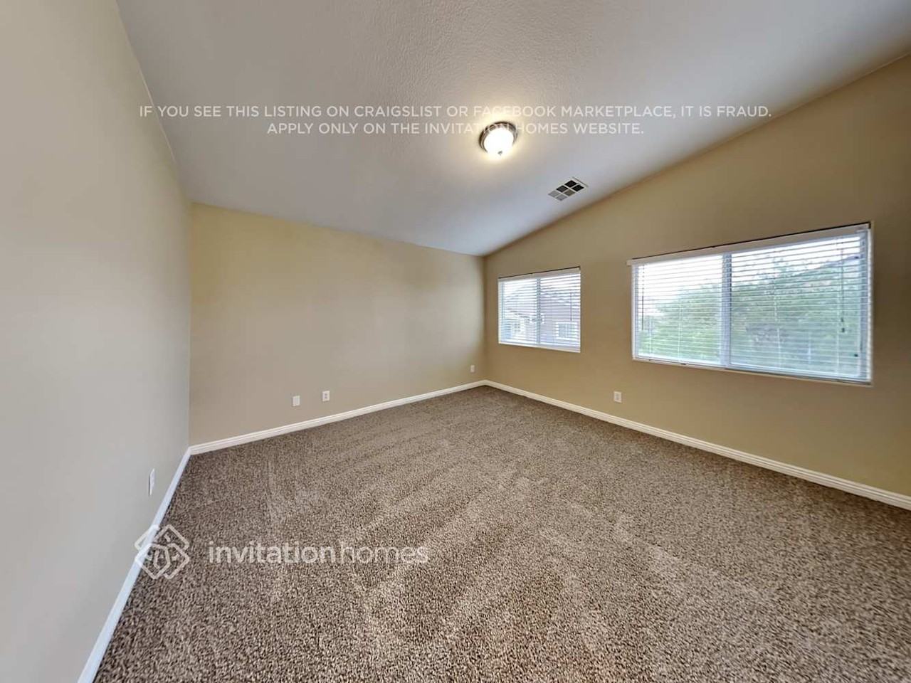 1065 Thrill Ct #103 - Photo 7 of 17