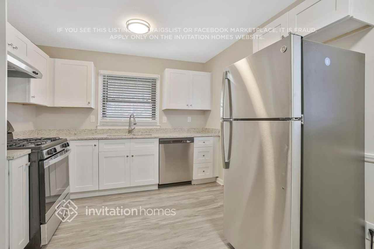 2610 Harmony Way - Photo 7 of 25