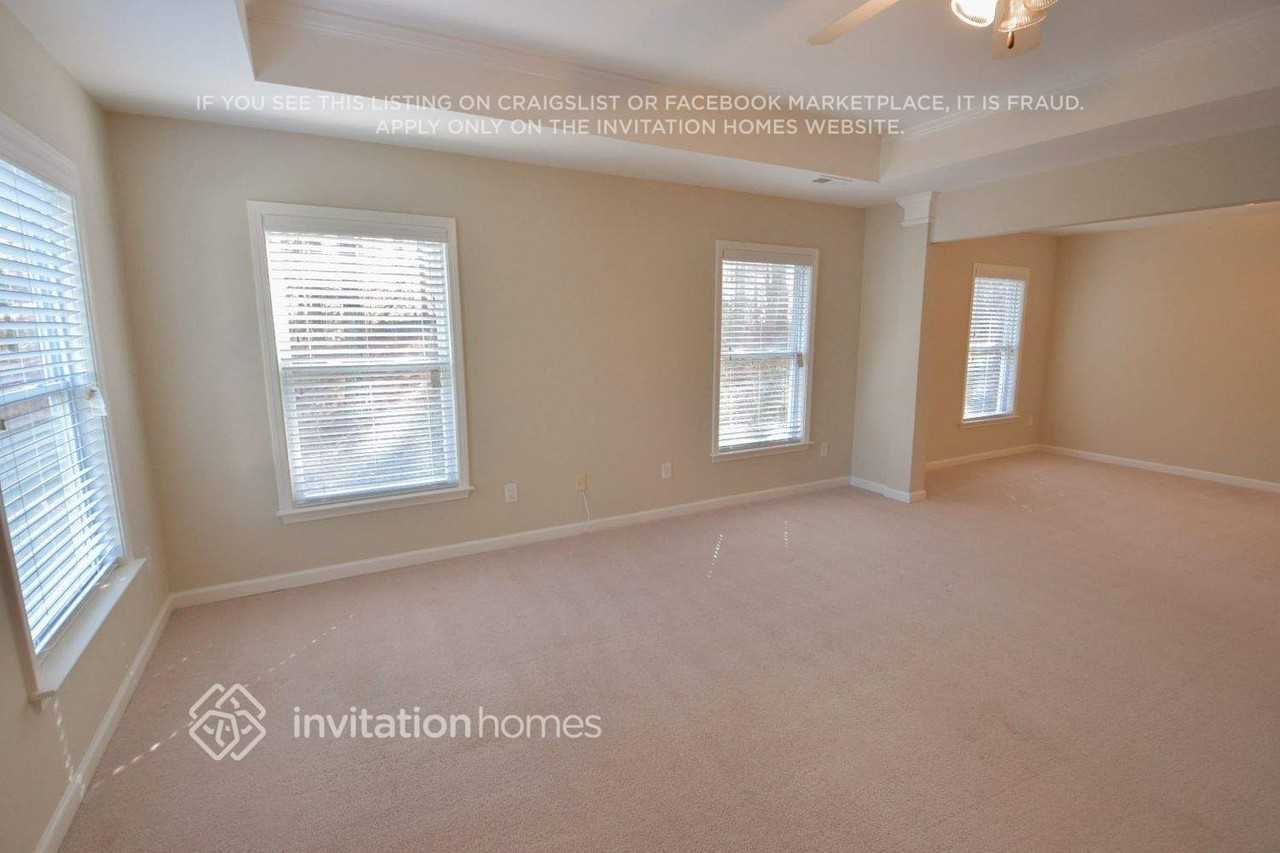 876 Win West Pointe - Photo 6 of 11