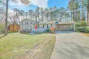 featured image of 1690 Whitlock Rd