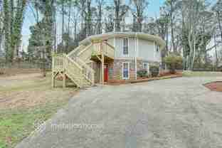 194 Eagle Ct - Photo 1 of 1