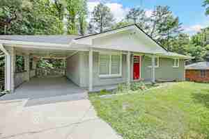 featured image of 3582 Highwood Dr Sw