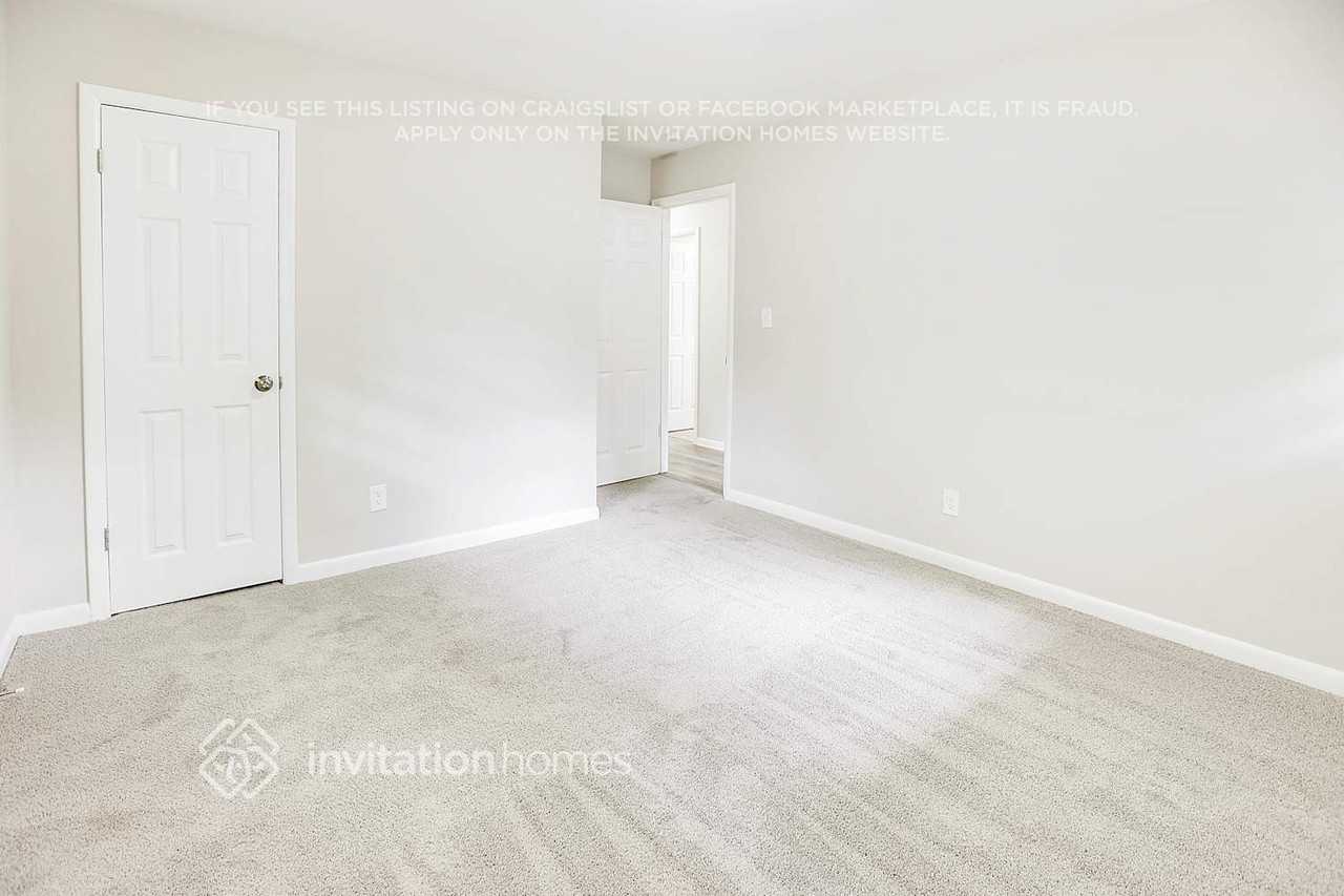 3582 Highwood Dr Sw - Photo 7 of 13