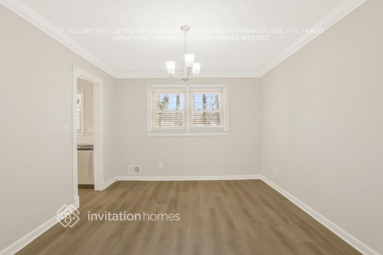 6043 Wandering Way - Photo 7 of 25