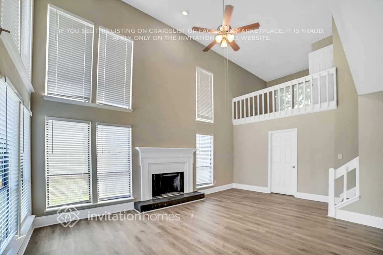 5063 Audubon Pl - Photo 4 of 26