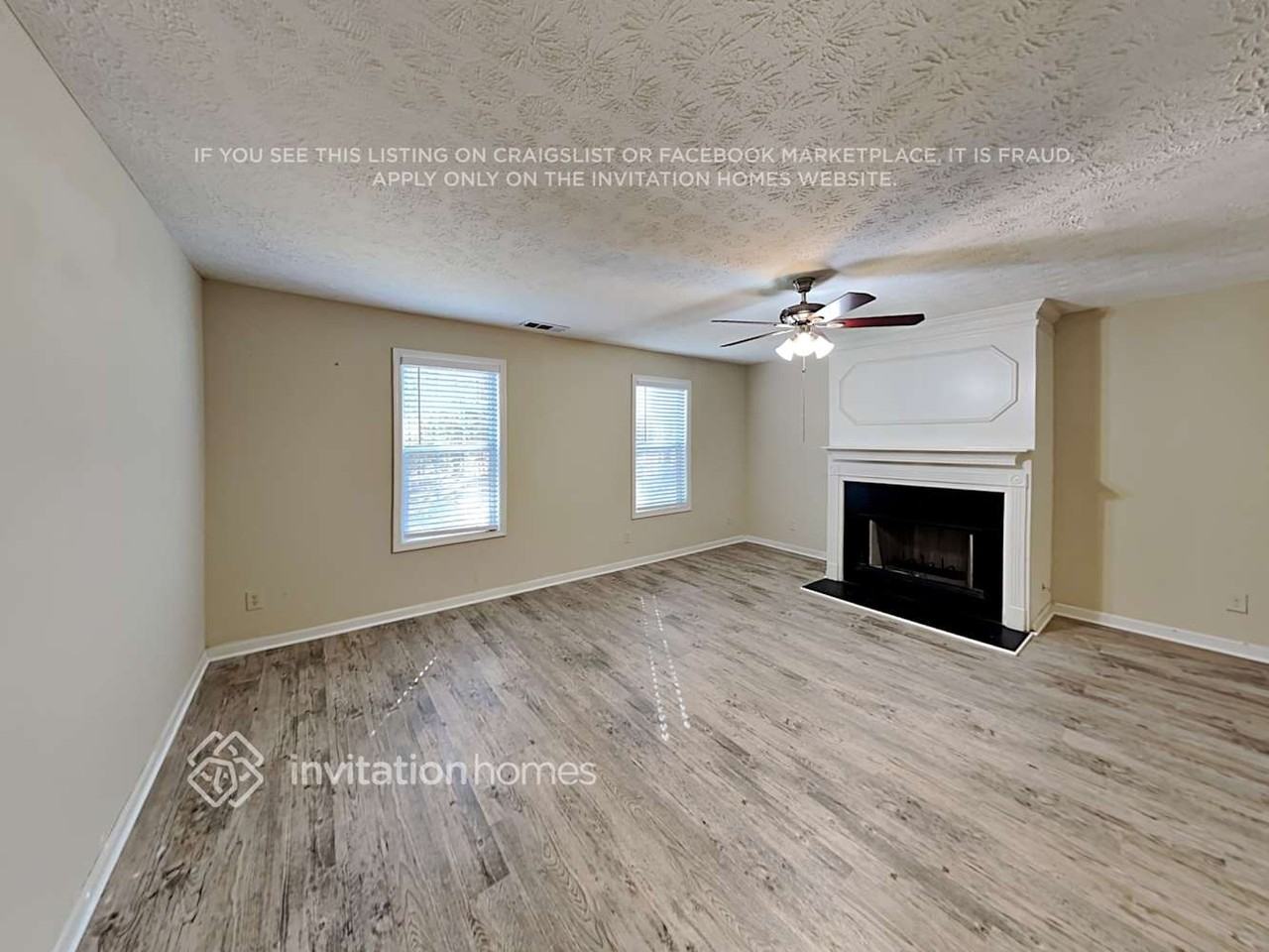 3342 Kittery Dr - Photo 4 of 20