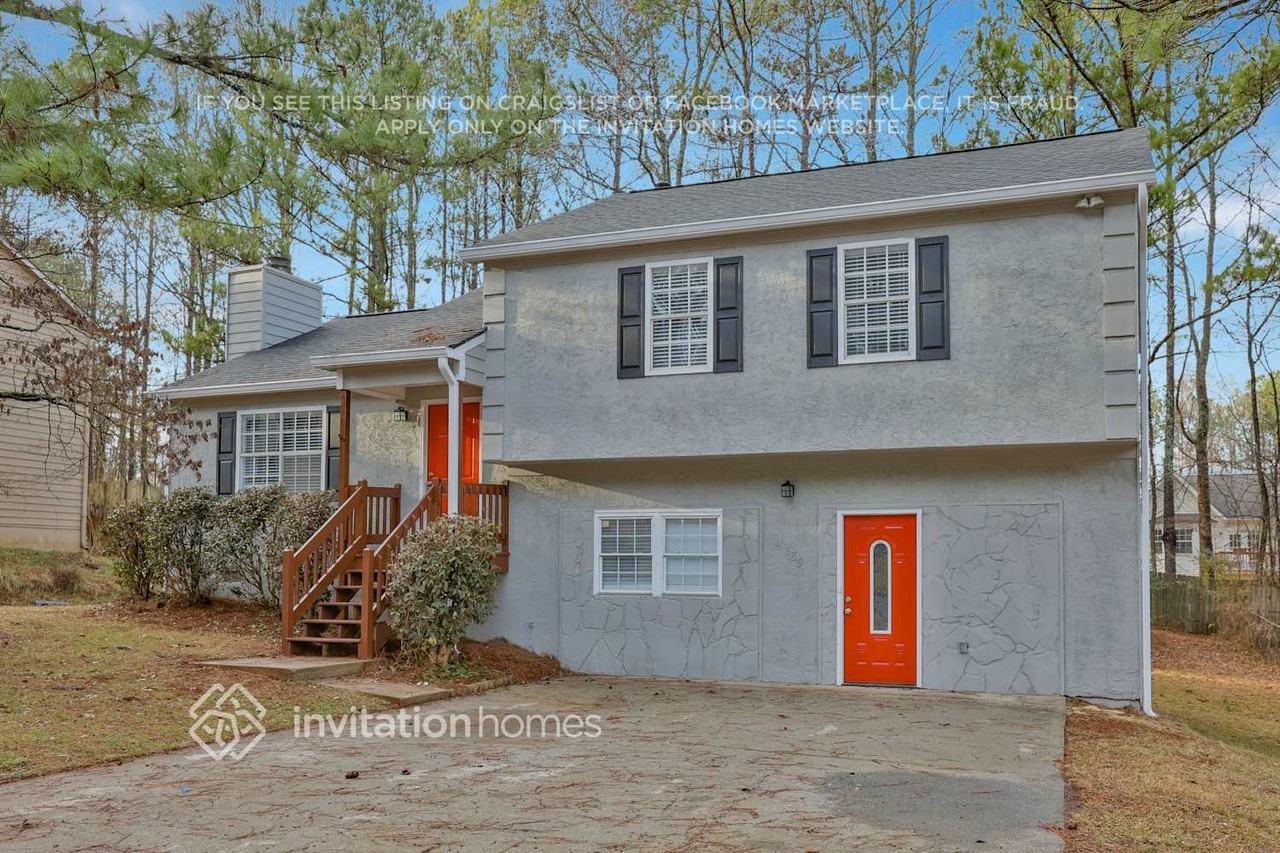 6380 Holborne Ln - Photo 2 of 29