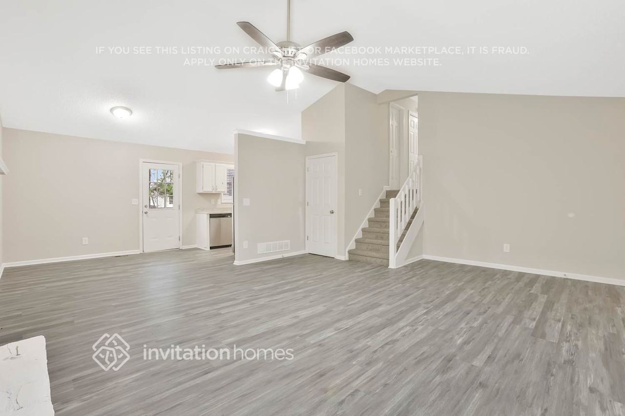 6380 Holborne Ln - Photo 5 of 29