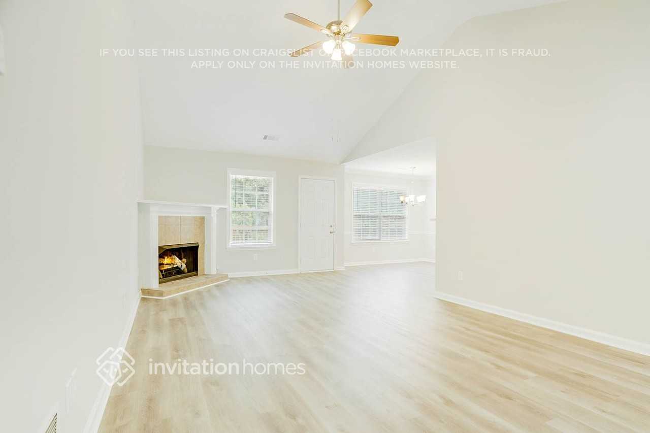 1613 Virgil Pond Ln - Photo 4 of 29