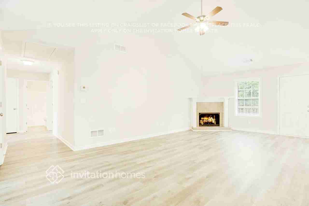 1613 Virgil Pond Ln - Photo 5 of 29