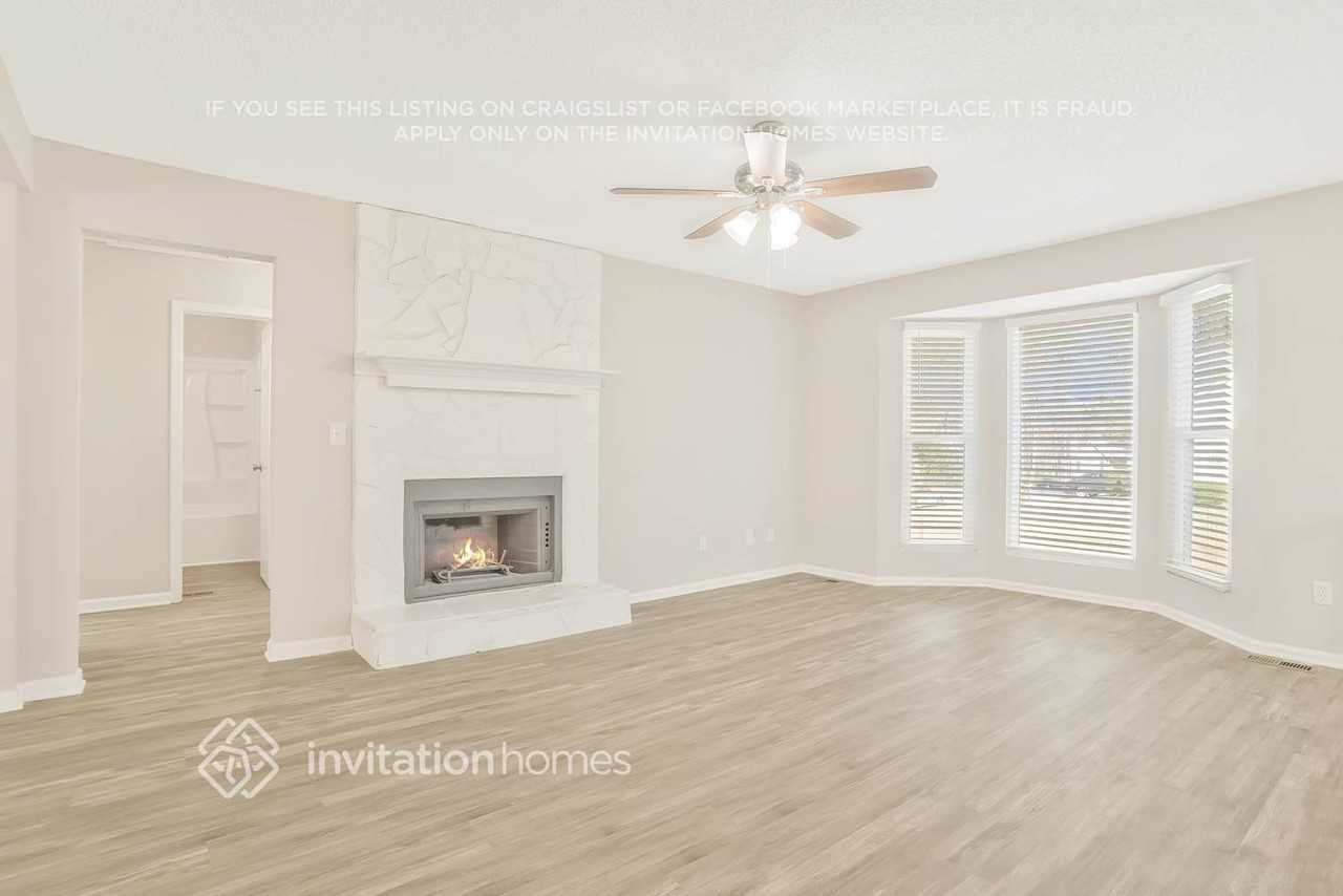 2694 Candler Dr Sw - Photo 5 of 28