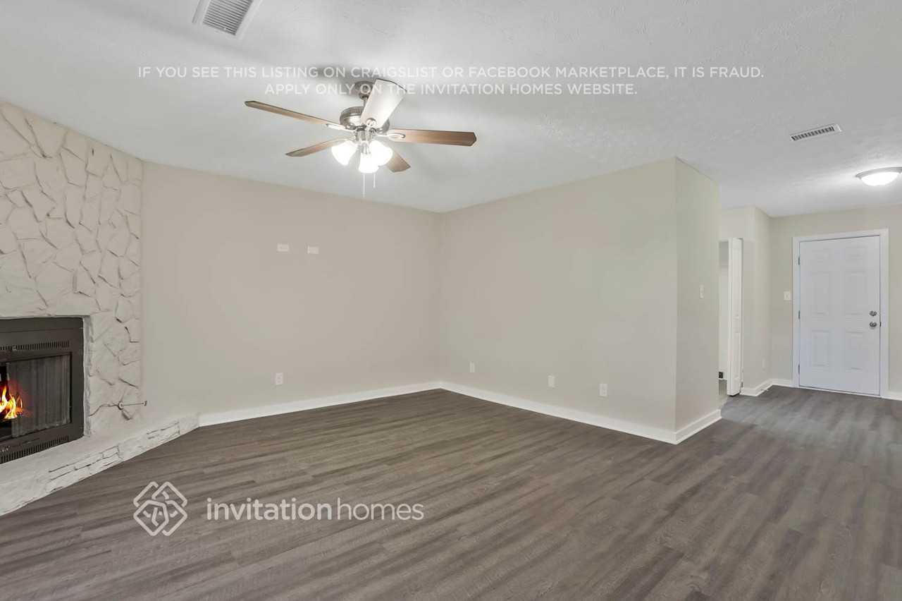 4751 Hairston Crossing Rd - Photo 4 of 24