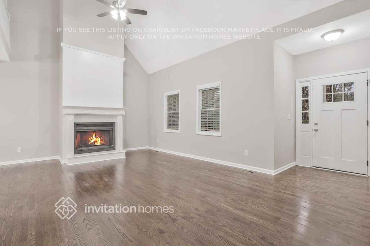 325 Township Dr - Photo 5 of 28