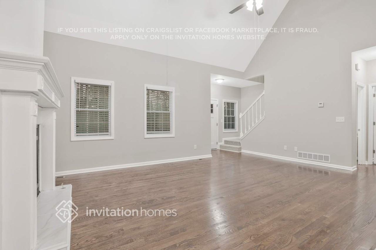 325 Township Dr - Photo 6 of 28