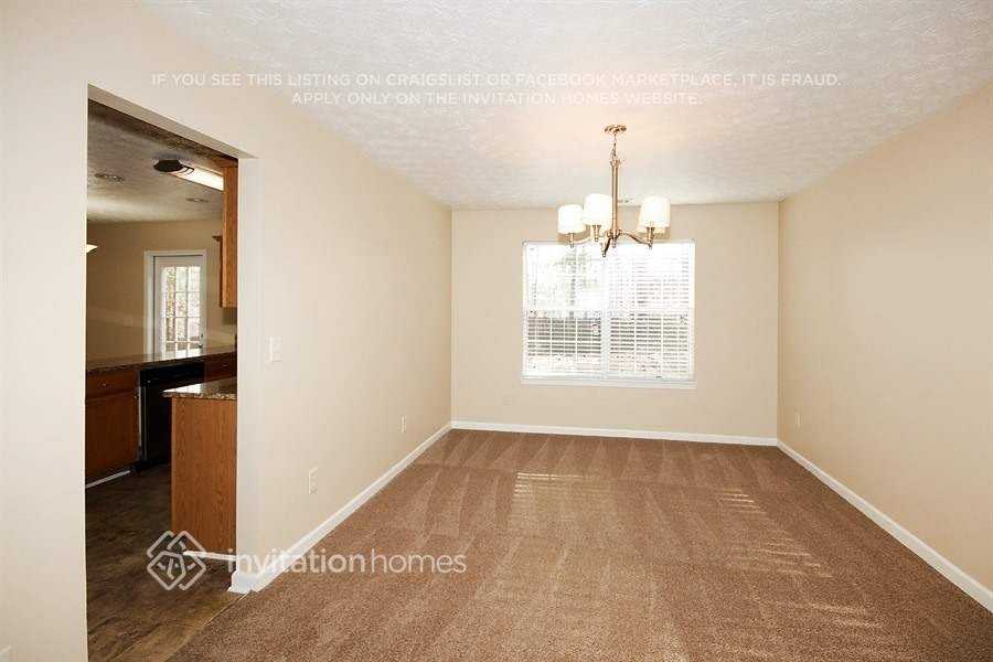 3925 Bradford Walk Trl - Photo 5 of 20