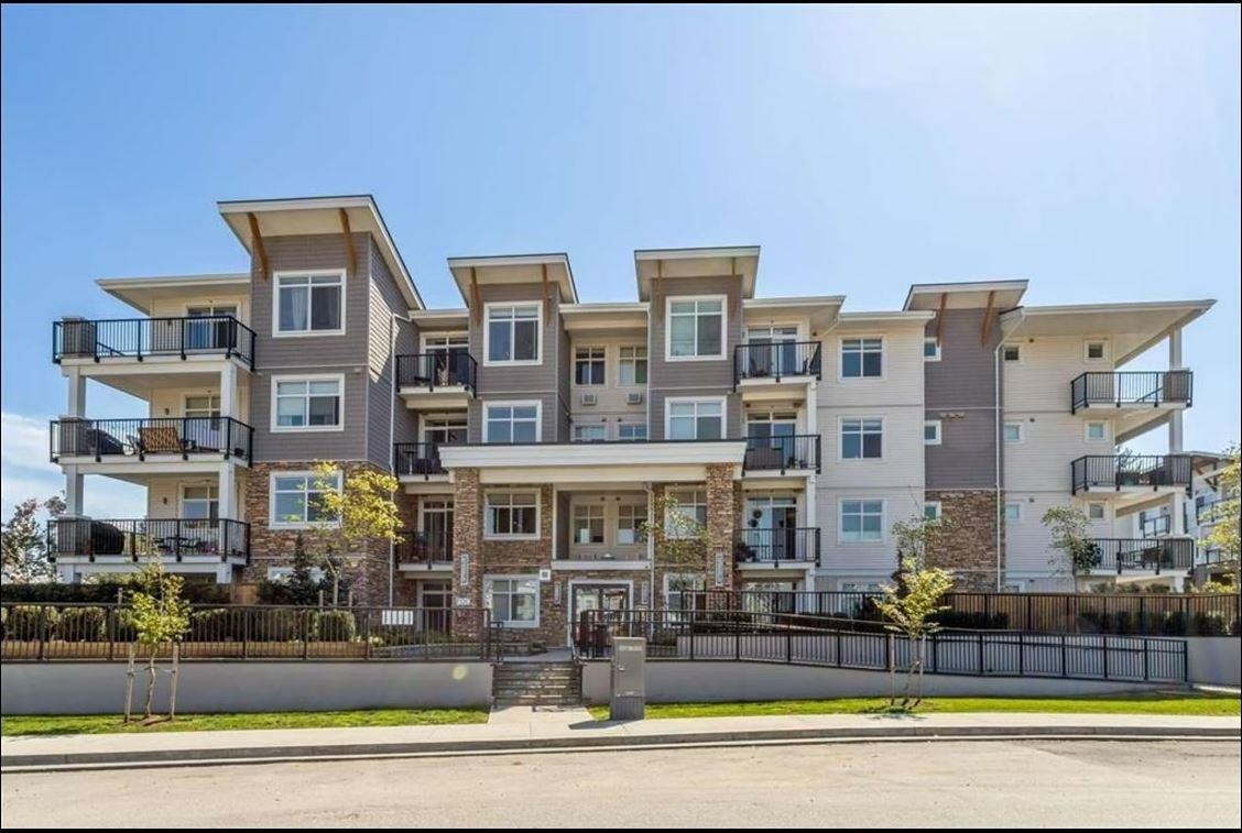 19940 Brydon Cres #108 - Photo 3 of 20