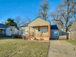 featured image of 1229 N Meta St #1