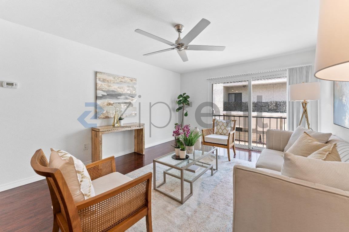 5257 Radford Ave #205 - Photo 6 of 29