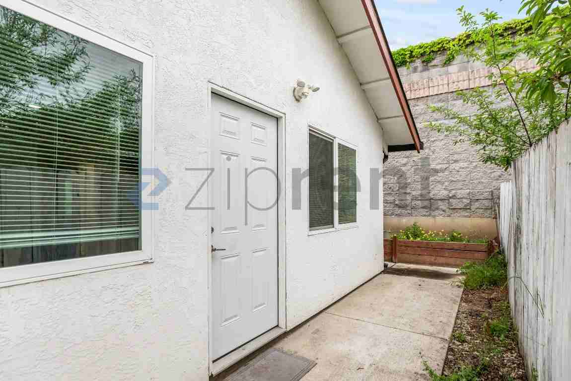 34497 Salinas Pl #A - Photo 6 of 25