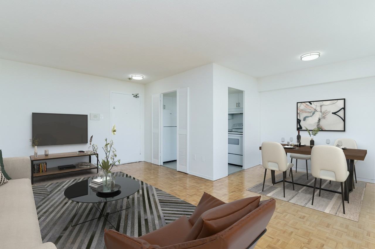 1010 Broadview Ave - Photo 7 of 50