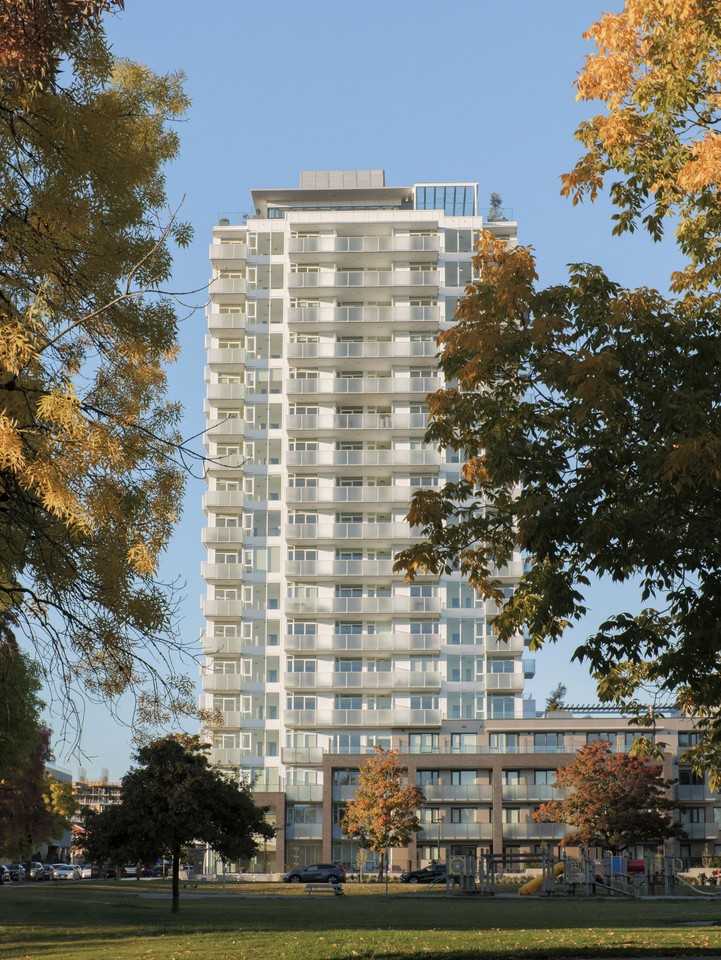 West 42 - Photo 2 of 50