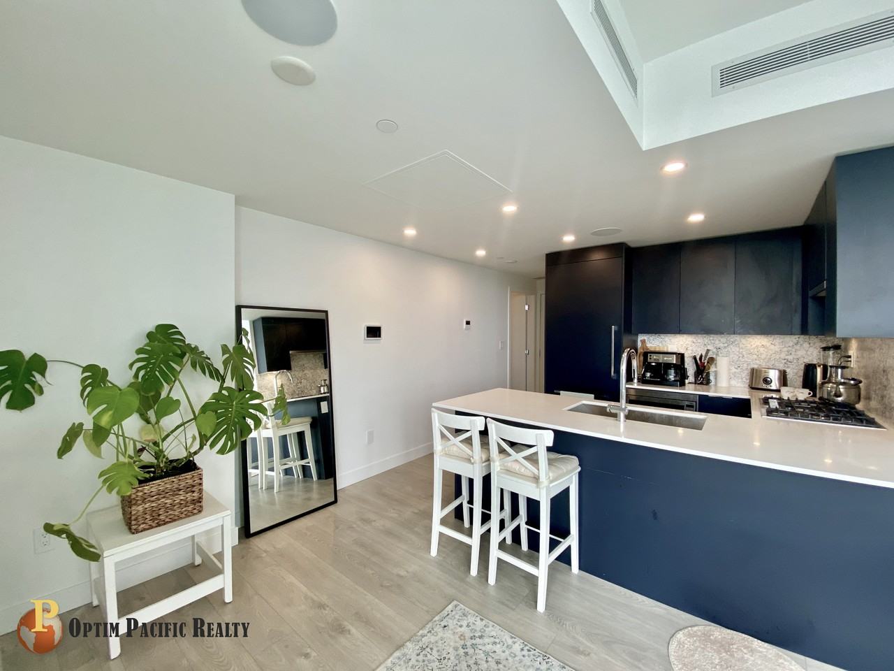 901 Lougheed Highway #20XX - Photo 2 of 22