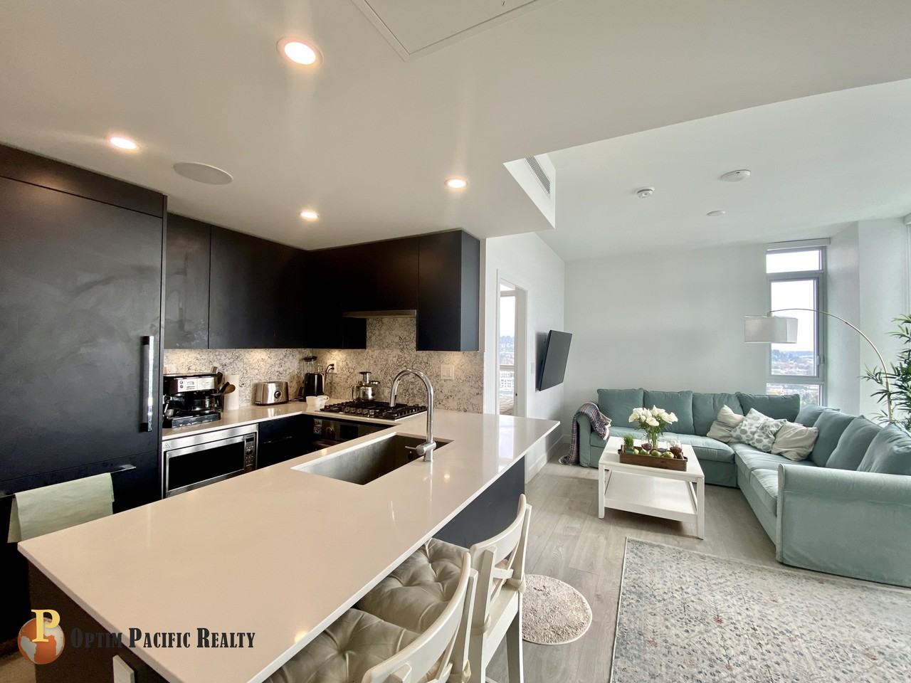 901 Lougheed Highway #20XX - Photo 4 of 22