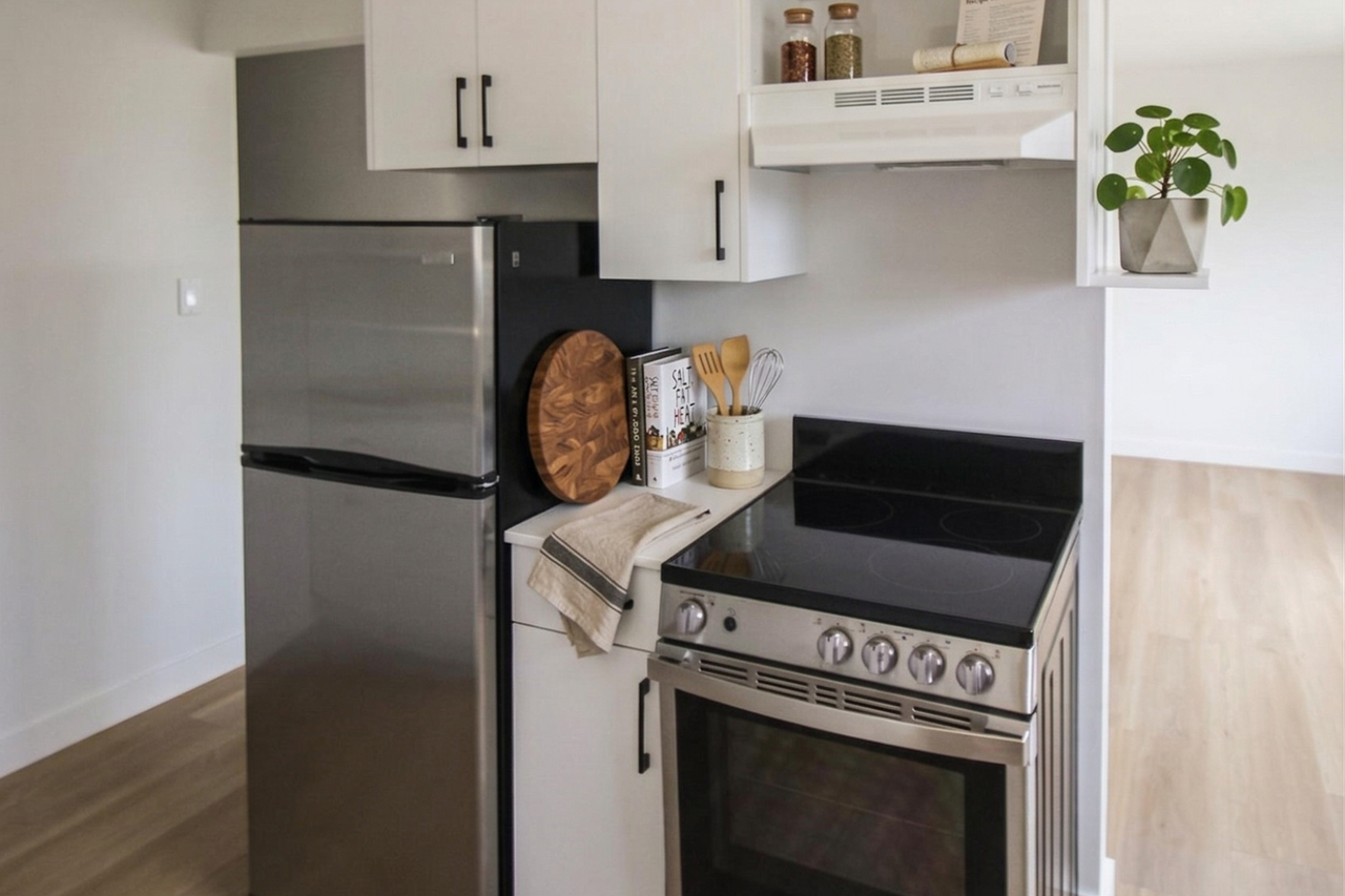 Madison Place - 11836 89th - Photo 4 of 14