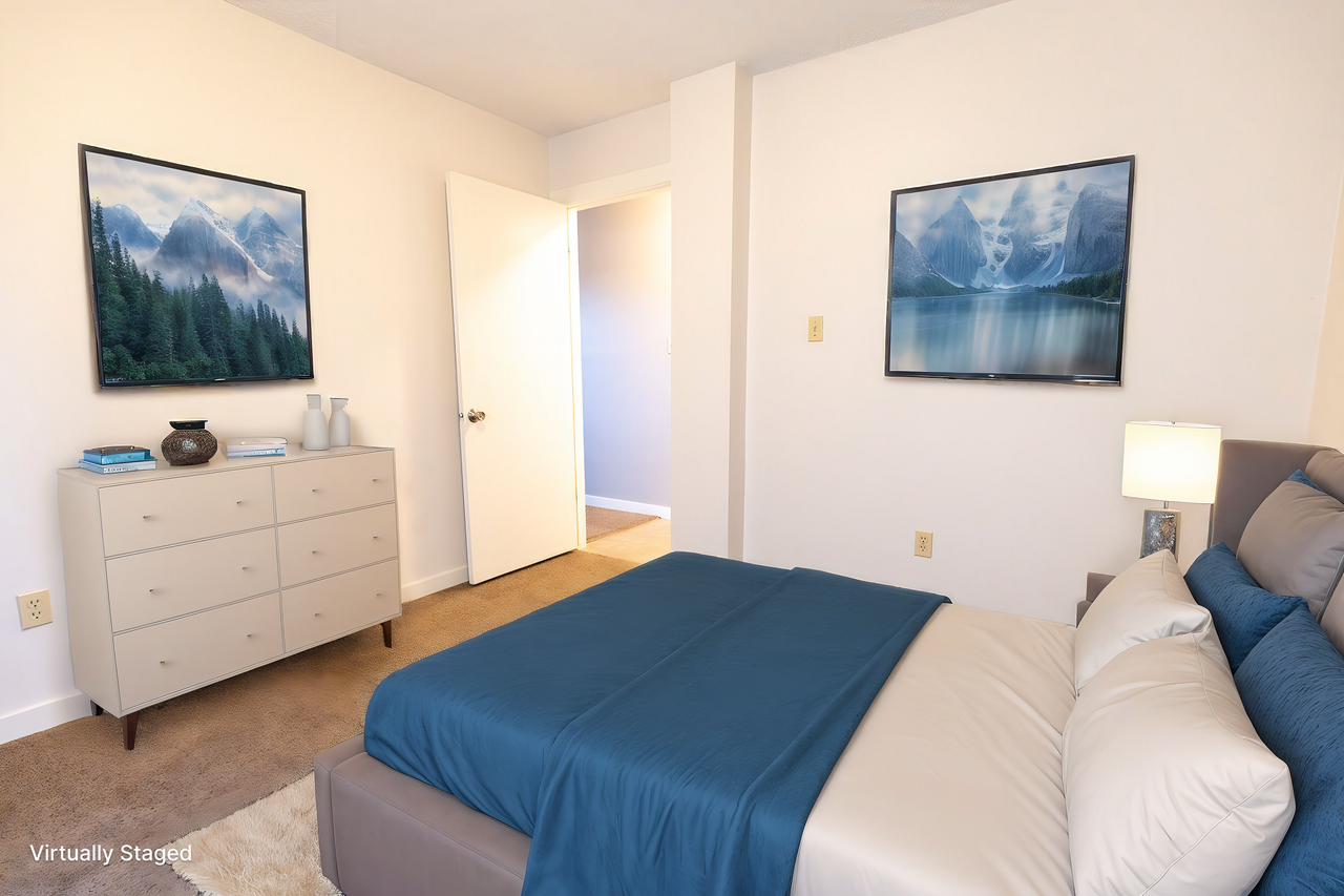 College 1127 - Photo 2 of 13