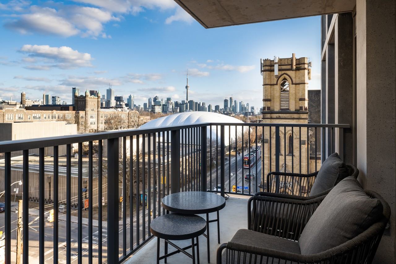 Mirvish Village - Photo 7 of 28