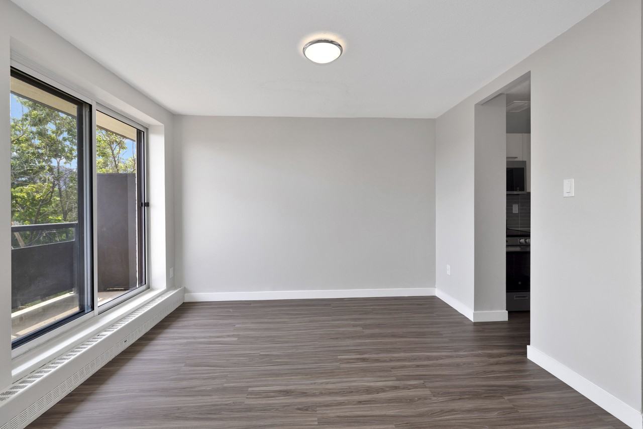 The Omeath - Photo 5 of 19