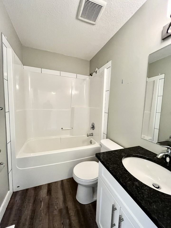 13003-132 Avenue NW - Photo 5 of 14