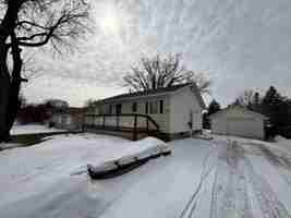 featured image of 350 Marshall Bay